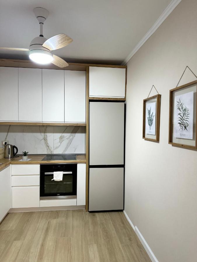 Eja Apartment 3 Tirana Eksteriør billede